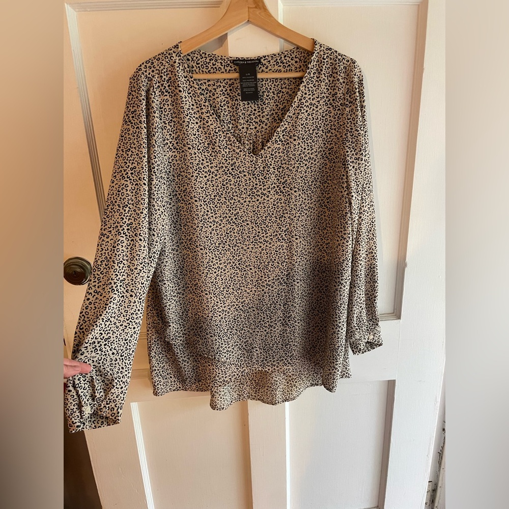 Chelsea & Theodore Leopard Print V-Neck Blouse